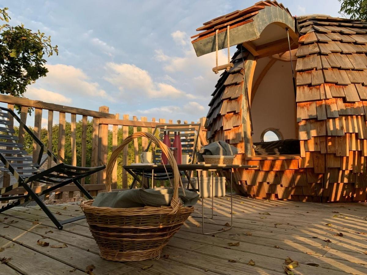 La Ville Es Renais - Ferme Et Maison D'Hotes Insolite Еркі Екстер'єр фото